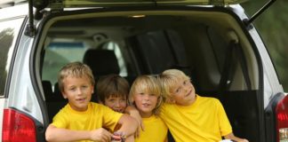 Siguranța în Mașină și Autobuz siguranta in masina