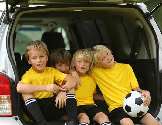 Siguranța în Mașină și Autobuz siguranta in masina