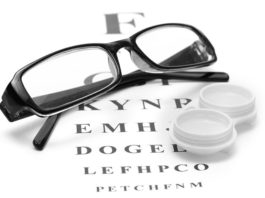 Ochelarii și lentilele de contact